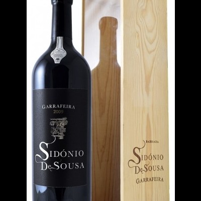 https://www.garrafeiracampodeourique.pt/product/sidonio-de-sousa-garrafeira-2009-magnum https://www.garrafeiracampodeourique.pt/product/sidonio-de-sousa-garrafeira-2009-magnum