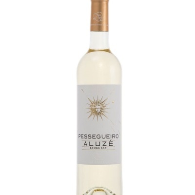 https://www.garrafeiracampodeourique.pt/product/aluze-do-pessegueiro-150cl