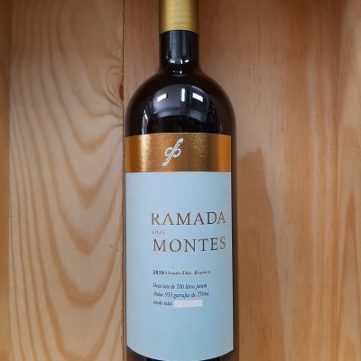https://www.garrafeiracampodeourique.pt/product/ramada-dos-montes-75cl