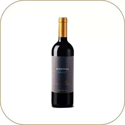 M Black Tinto