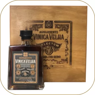Aguardente Velha Selectum Marcolino Sebo