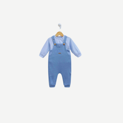 Conjunto de Macacão e Camisola