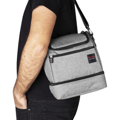 Bolsa Térmica Cinza/Preto 5L - 24x12x29 cm Bolsa Térmica Cinza/Preto 5L - 24x12x29 cm