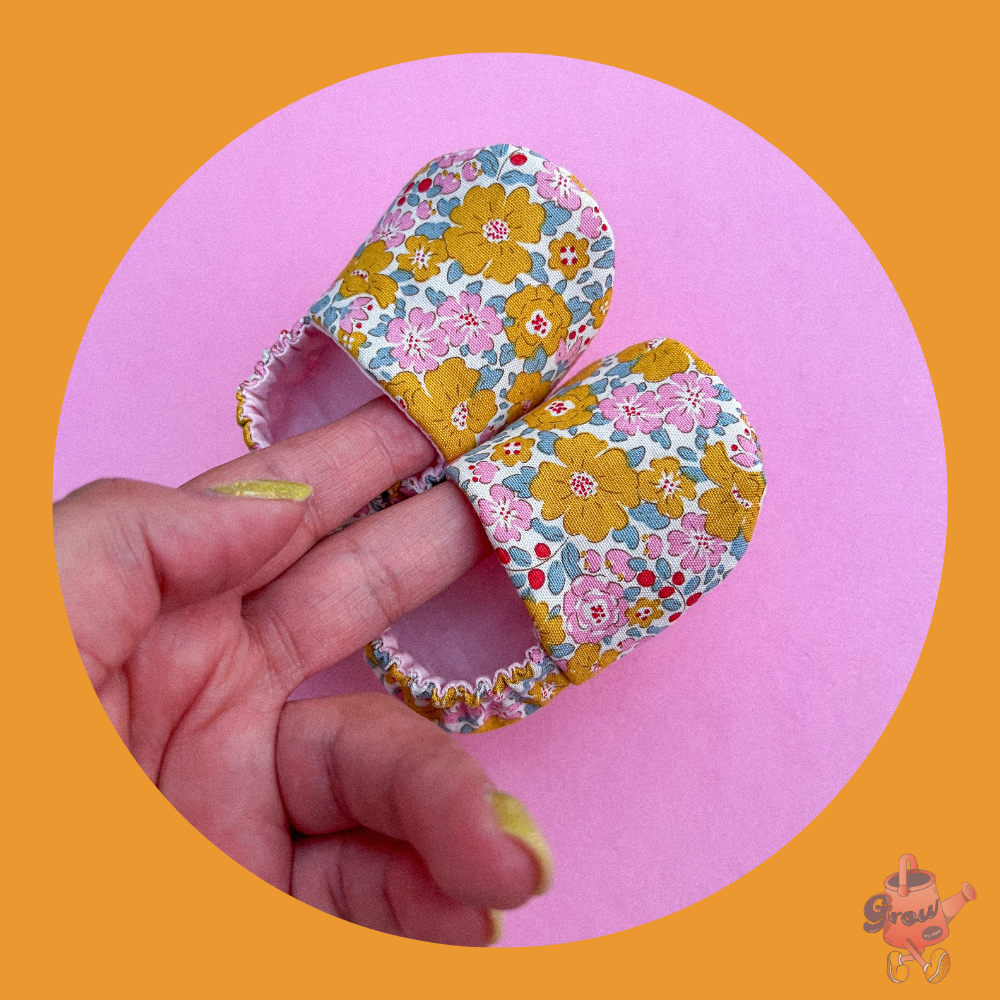 Sapatinhos de Bebé: O Acessório Mais Fofinho e Estiloso que Vais Querer na Grow Store by Eliza! Sapatinhos de Bebé: O Acessório Mais Fofinho e Estiloso que Vais Querer na Grow Store by Eliza!