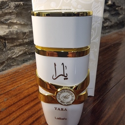 Lattafa YARA Moi EDP 100 ml