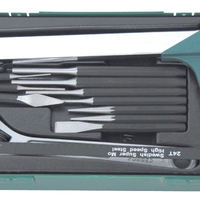 Tab C\6 Punções+4 Cinzel+chave Inglesa+1 Serra