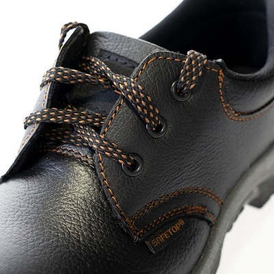 Dumio, Sapato S1P Em Couro Bovino Preto Com Cadarço