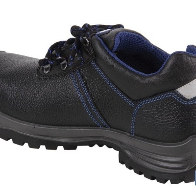 Sapato De Pele | Cor Negro | Segurança S3 | Modelo Mirto | Biqueira De Carbono Light