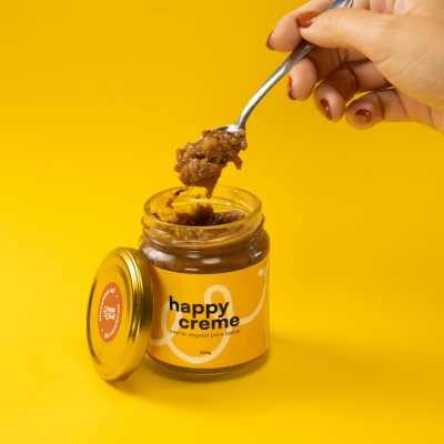 happy creme - Cinnamon Roll 🎄