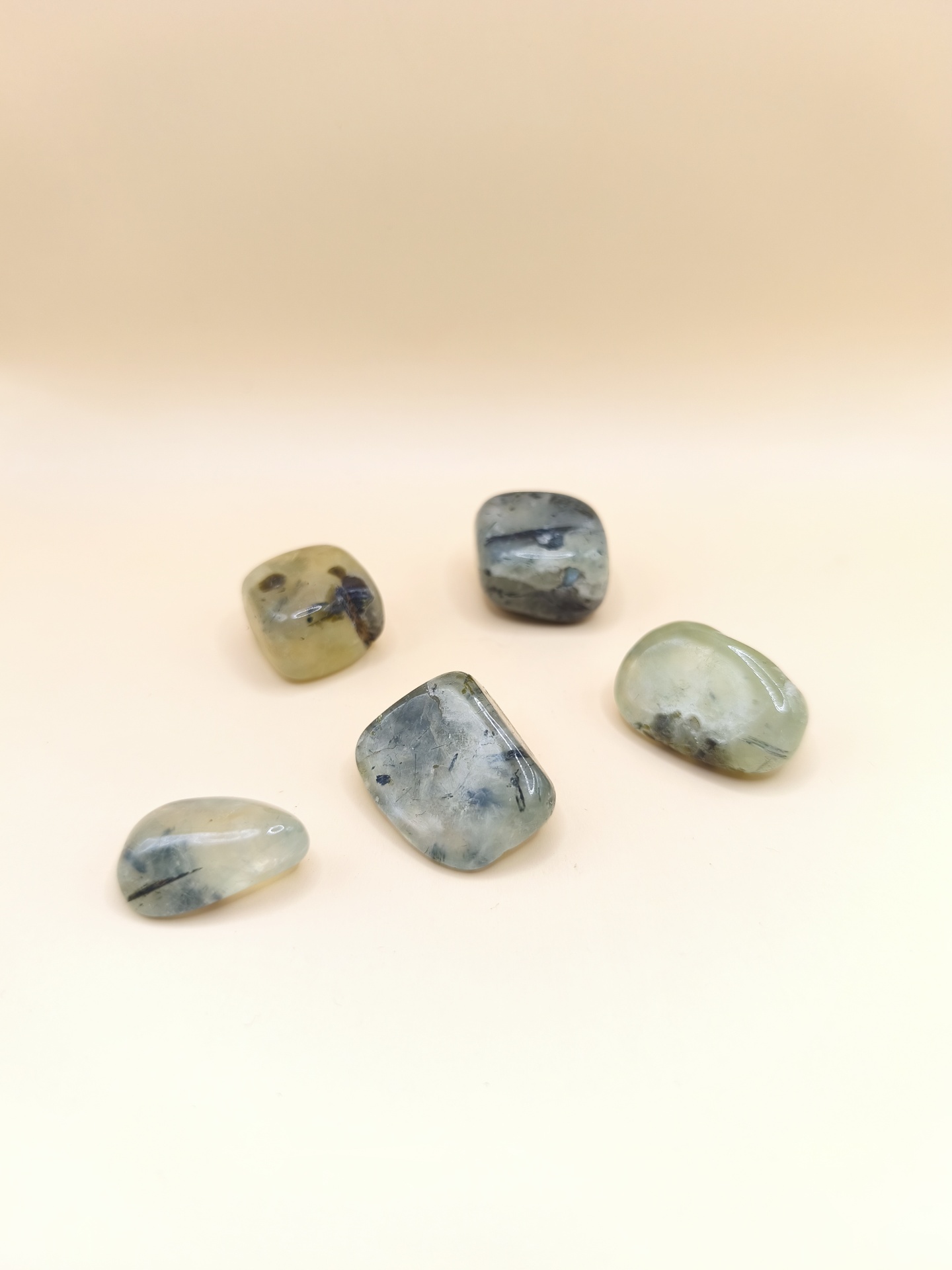 Prehnite Rolada (20/30mm)