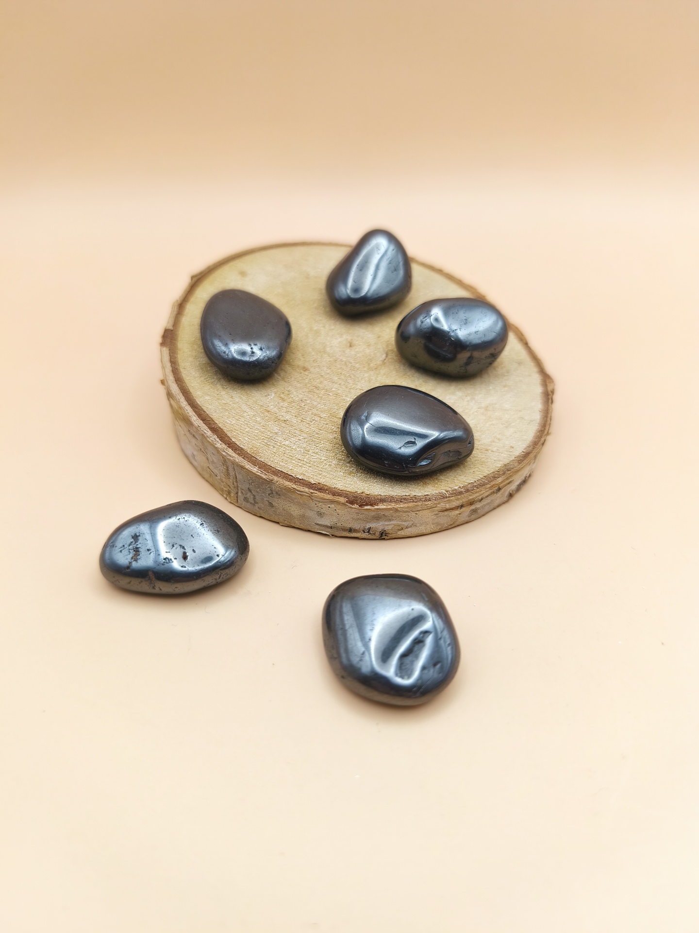 Hematite Rolada (20/25mm)