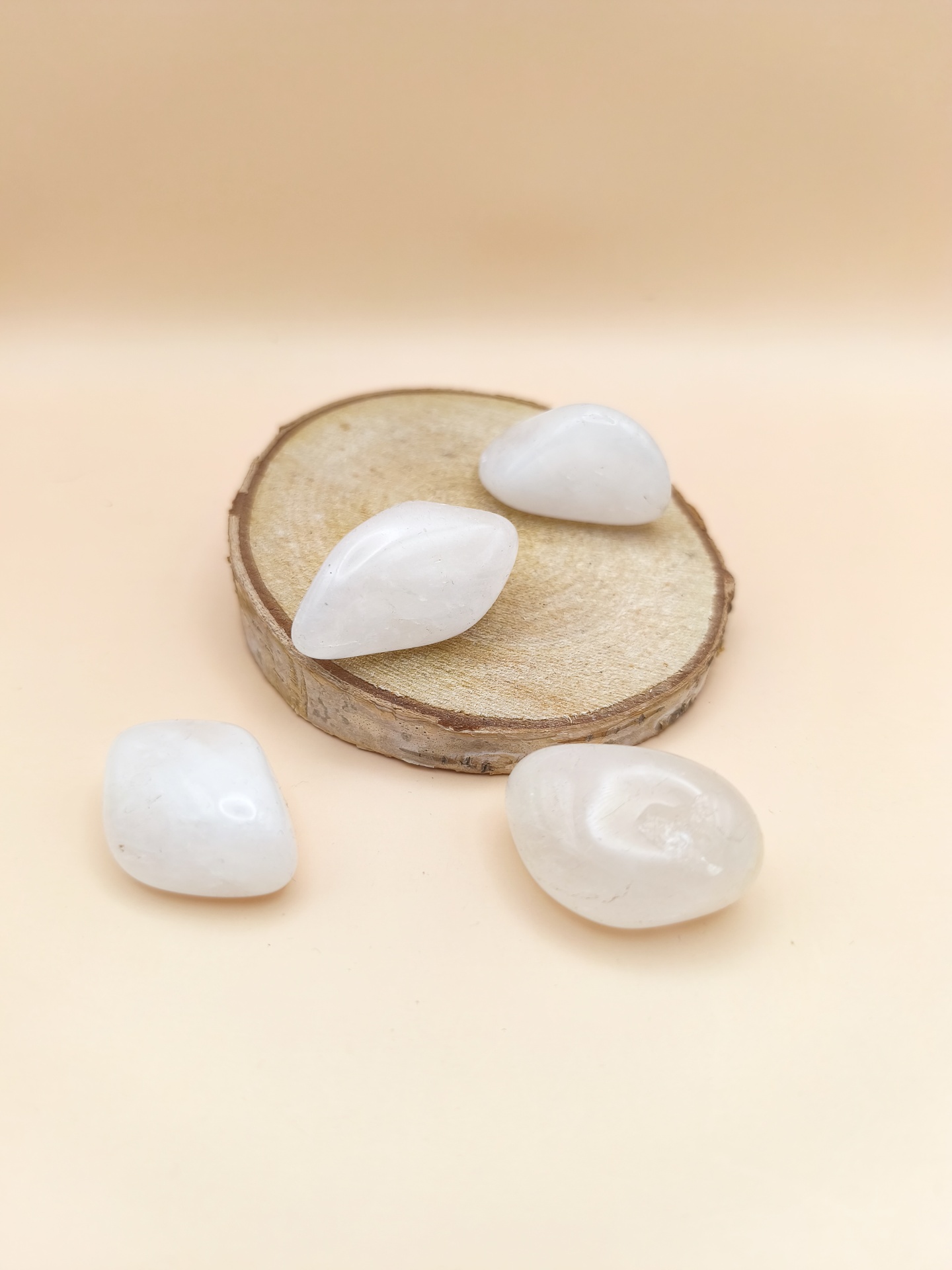 Quartzo Branco Rolado (20/30mm)