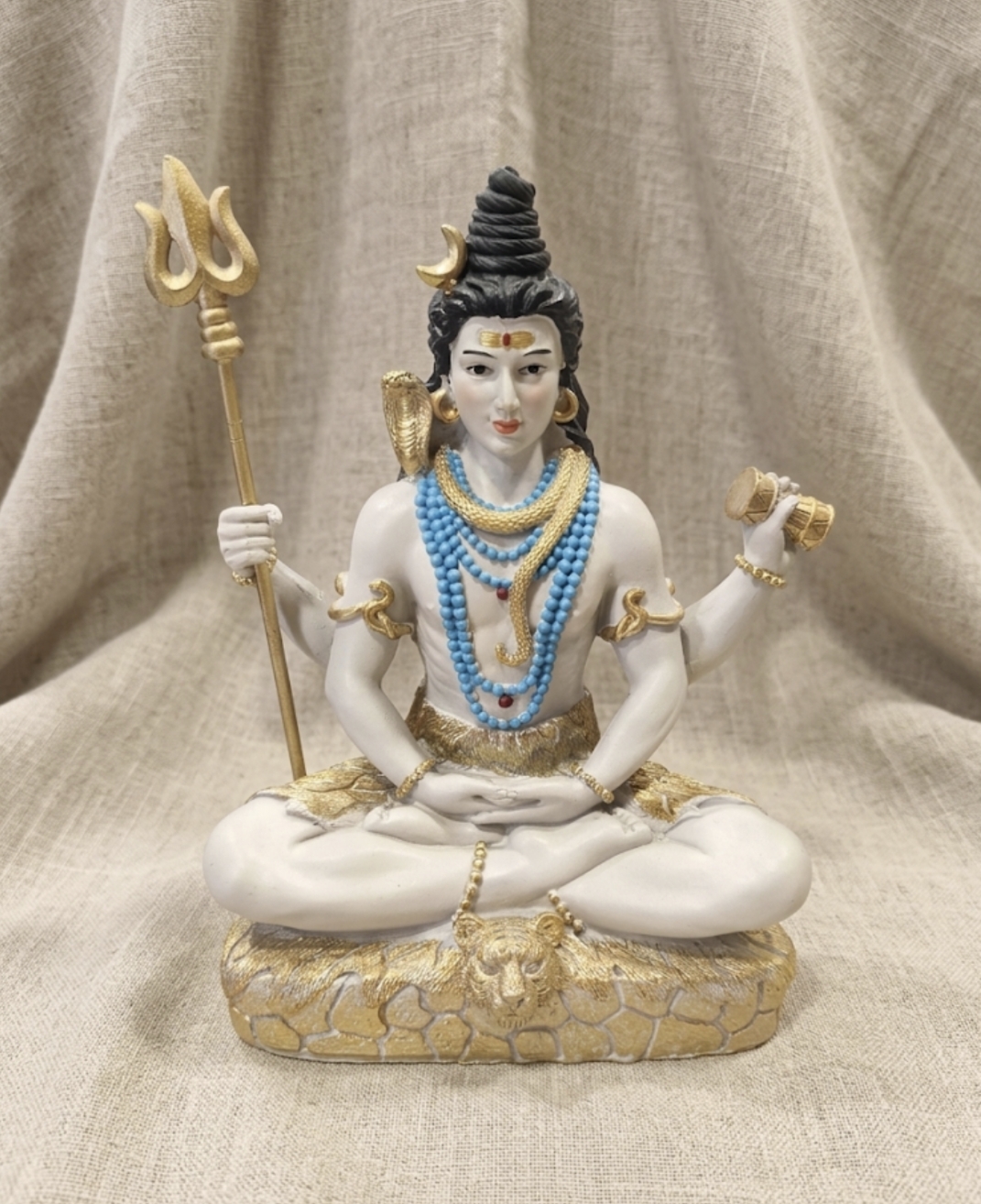 Deus Shiva (22x13x29 cms)