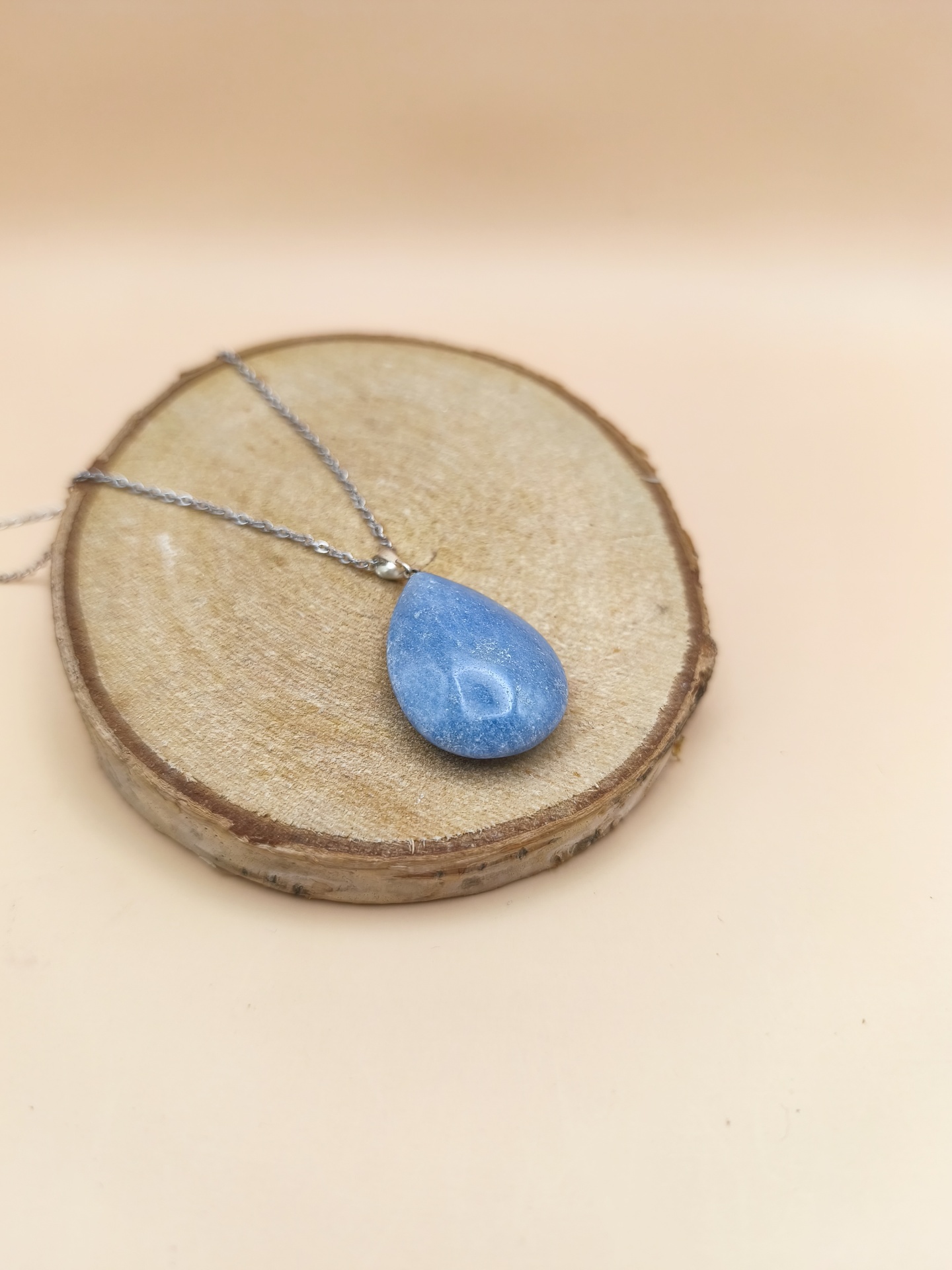 Colar Quartzo Azul Gota