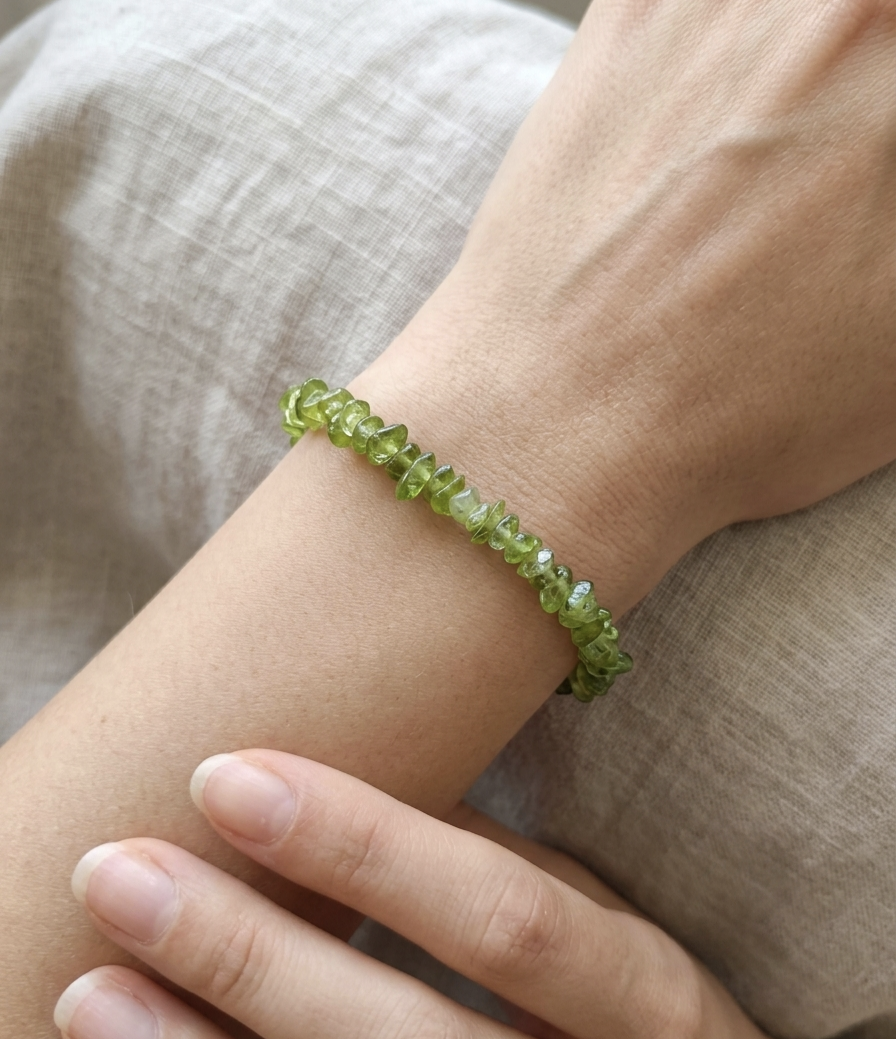Pulseira Peridoto chips