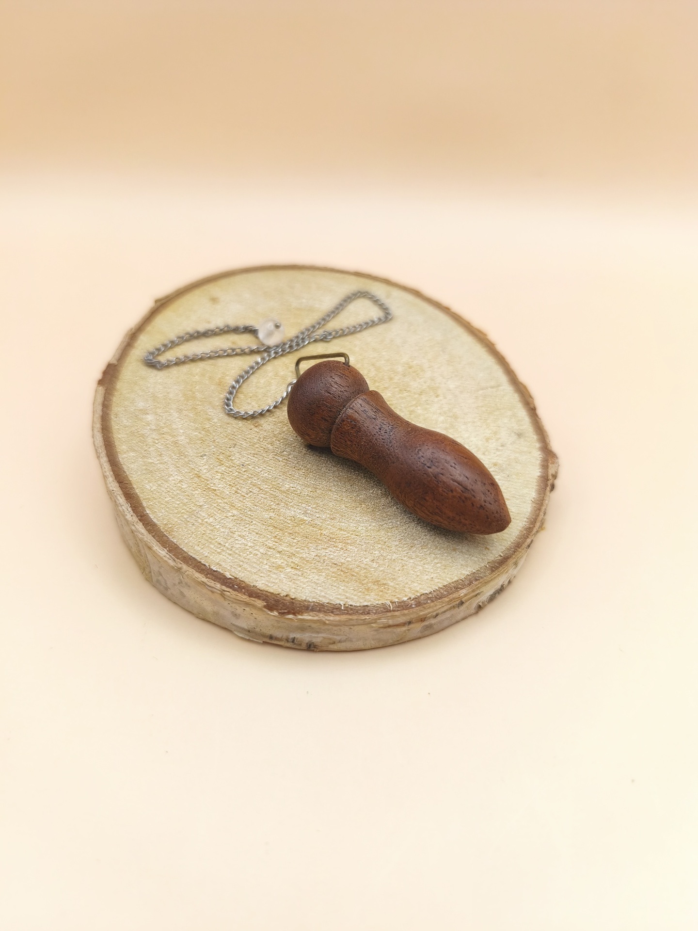 Pêndulo de Madeira Egípcio