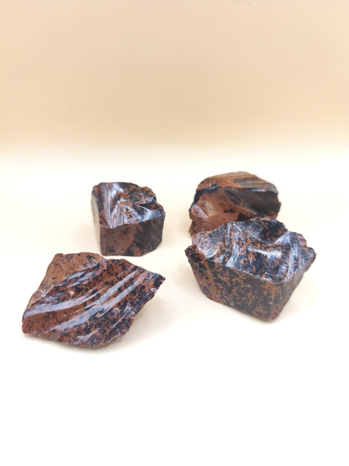 Obsidiana Caoba bruto ( 4 cms )