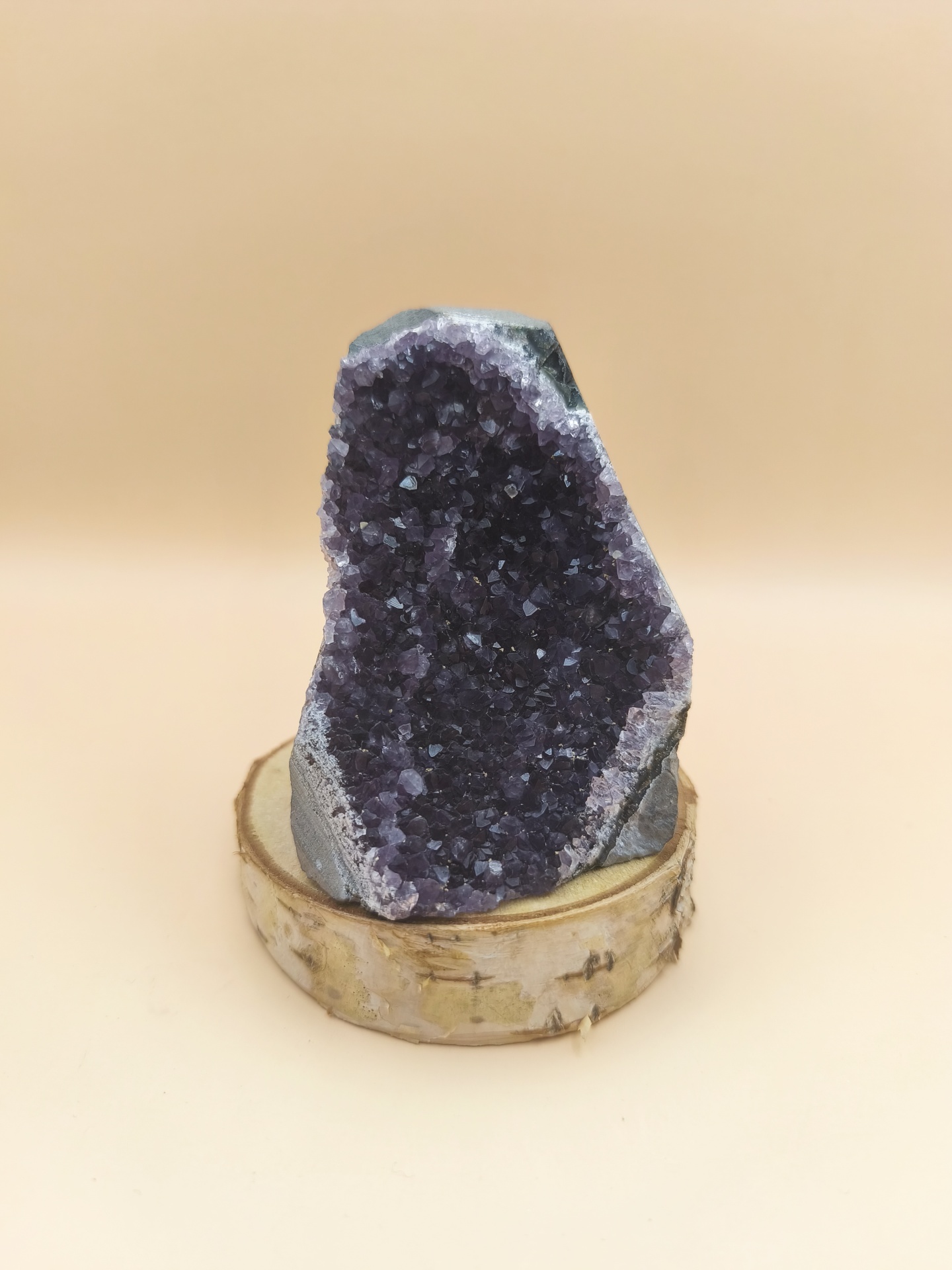 Drusa Ametista do Uruguai (455g) (95x65mm)