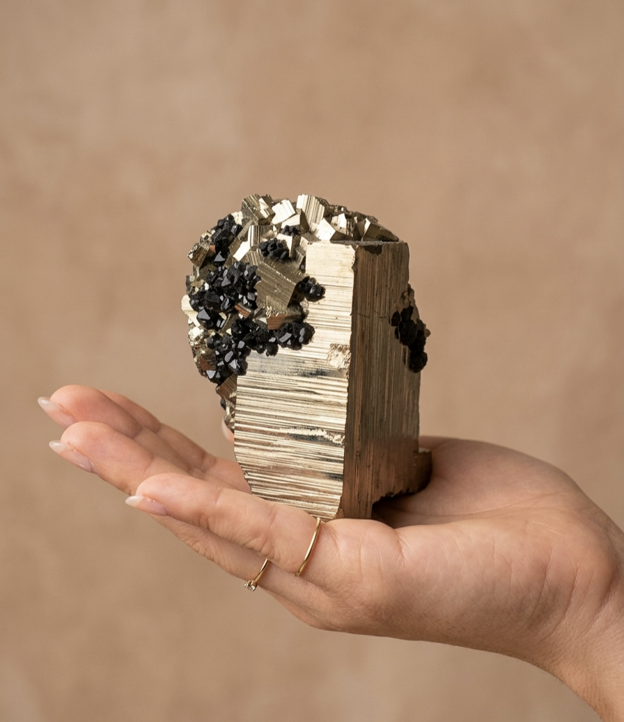 Pirite com marcasite (840g) (9x6x6 cms)