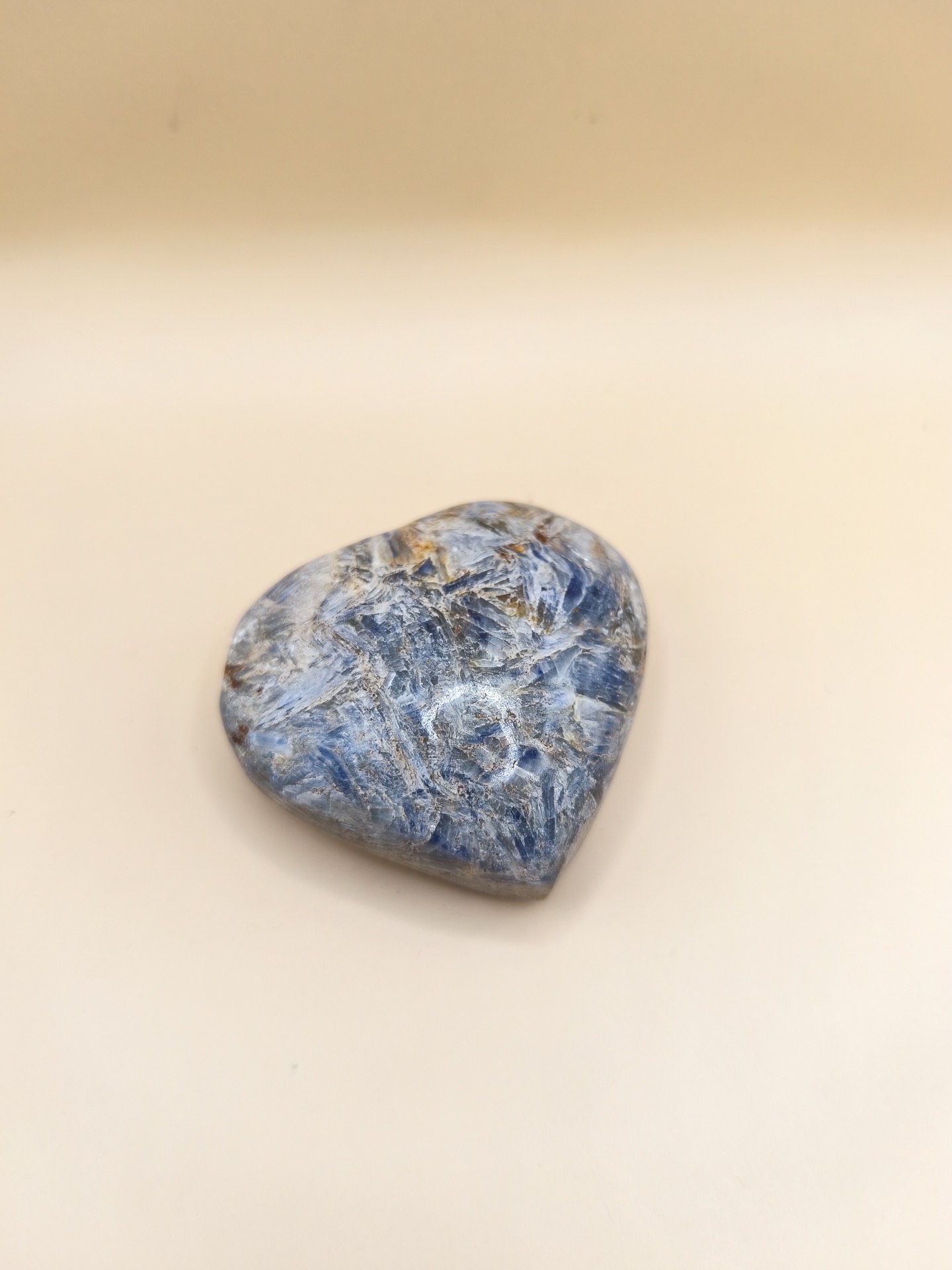 Coração Cianite Azul (60x65mm)