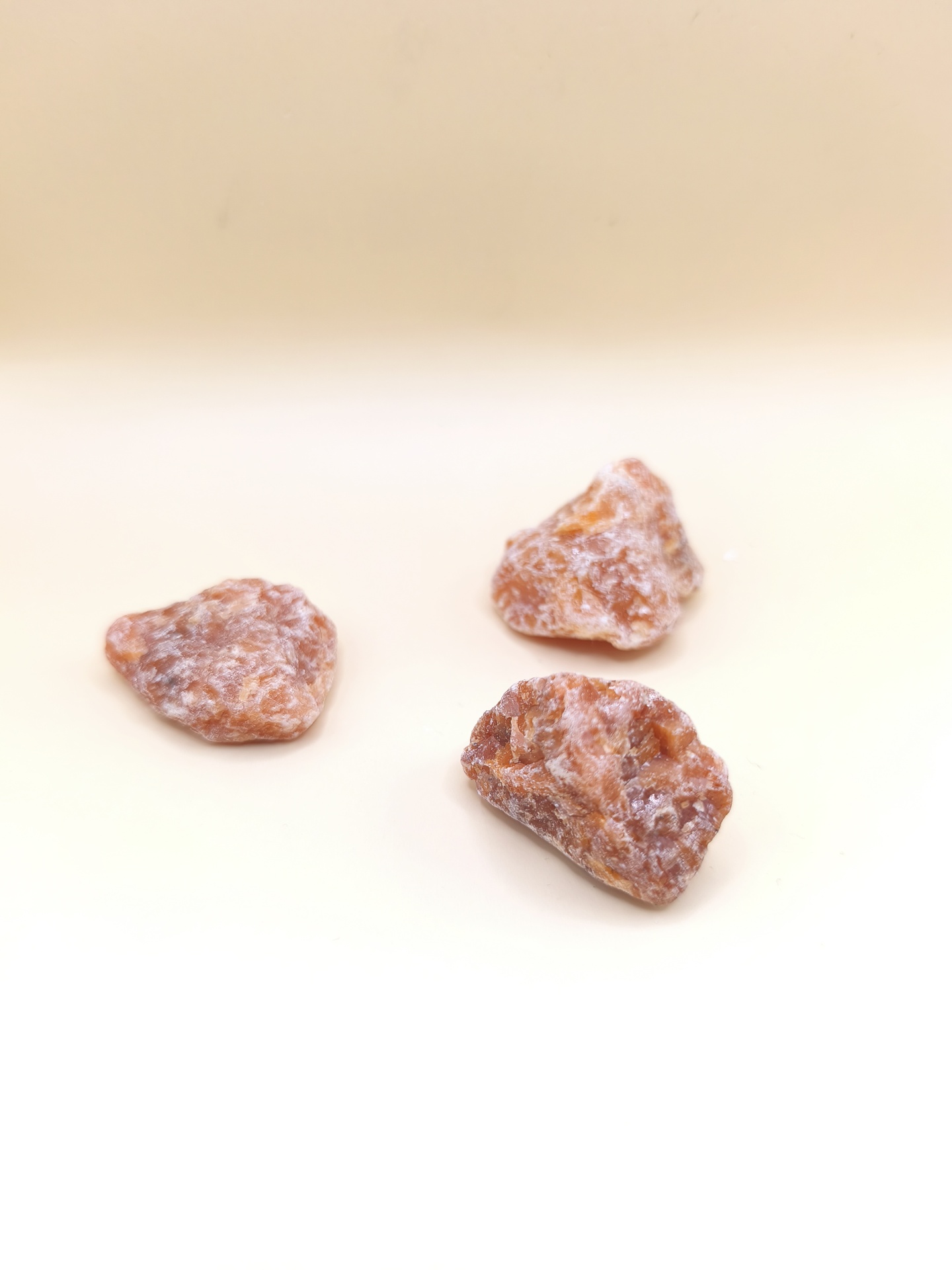 Calcite Laranja Bruto (20/30mm)