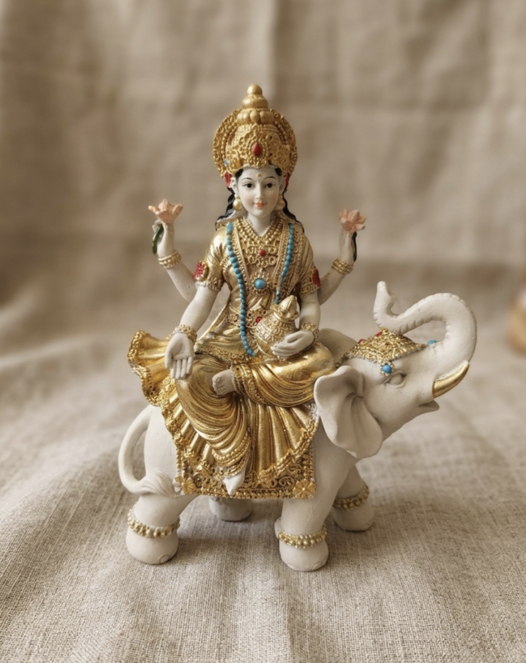Deusa Lakshmi 18x10x23 cms
