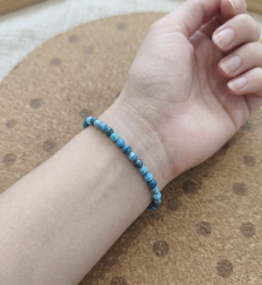 Pulseira de Apatite 4mm