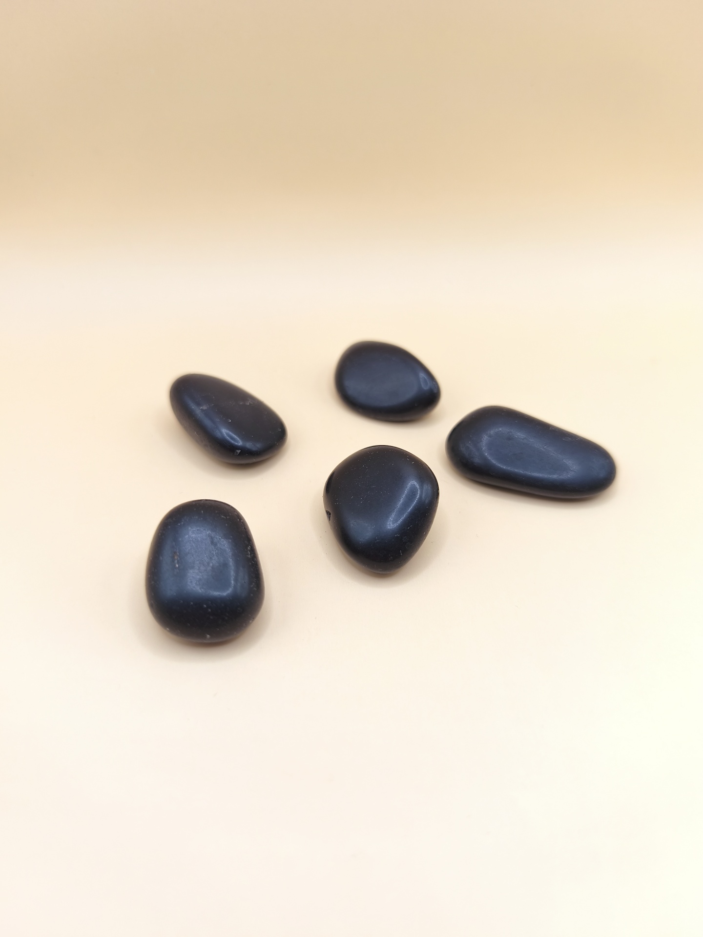 Obsidiana Preta Rolada (15/20mm)