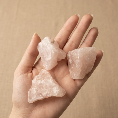 Quartzo Rosa Bruto (3/4 cms)