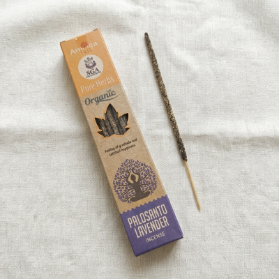 Incenso Pure Herbs Orgânico de Pau Santo e Lavanca