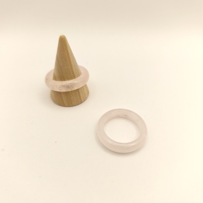 Anel de quartzo rosa