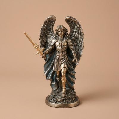 Arcanjo Miguel Resina 18x8x10 cms