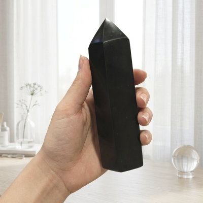 Gerador de Obsidiana Preta (561g) (16x4 cms)