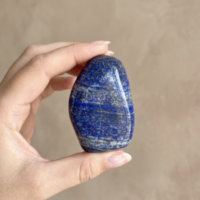Lápis Lazuli polido (8x5 cms)