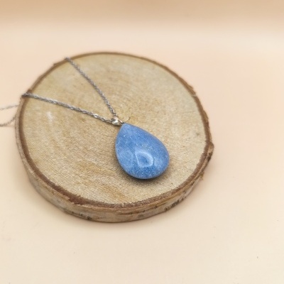 Colar Quartzo Azul Gota