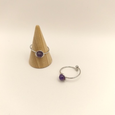 Anel de aço com ametista