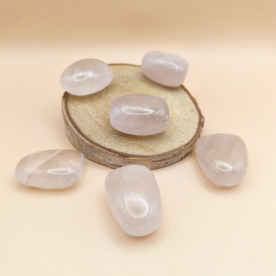 Quartzo rosa rolado (35/40mm)