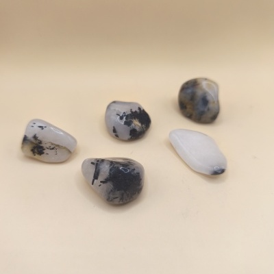 Quartzo Turmalinado Rolado (20/25mm)