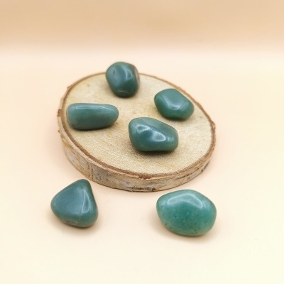 Quartzo Verde Rolado (20/25mm)