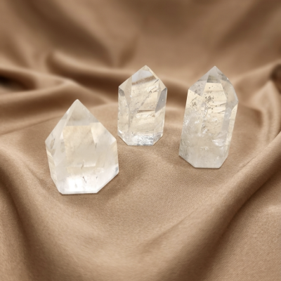 Ponta Polida Quartzo Cristal (100/125g)