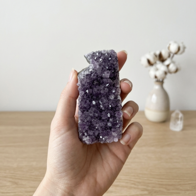 Drusa Ametista do Uruguai (205g) (8x4 cms)