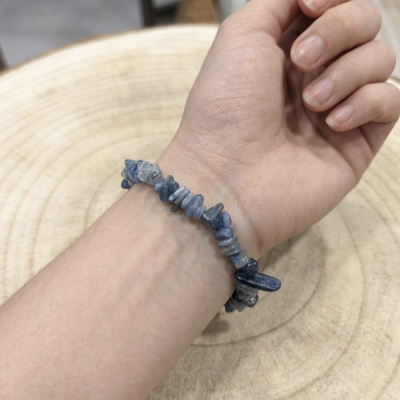 Pulseira Cianite Azul chips