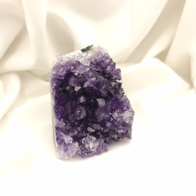 Drusa Ametista do Uruguai (495g) (80x70mm)