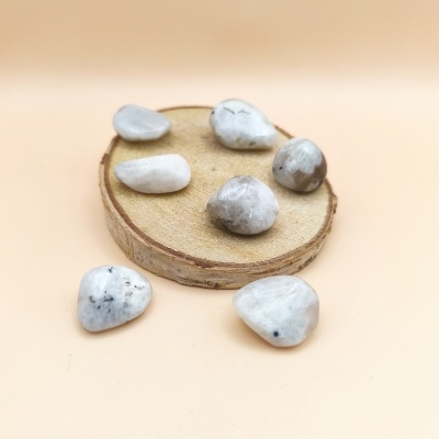 Pedra Lua Rolada (20/25mm)