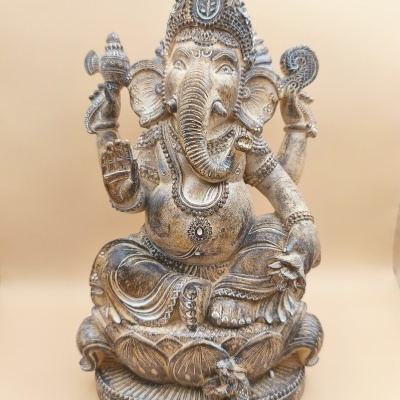 Lord Ganesha (170x140x270mm)