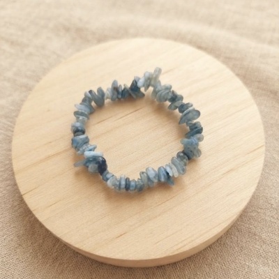 Pulseira Cianite Azul chips
