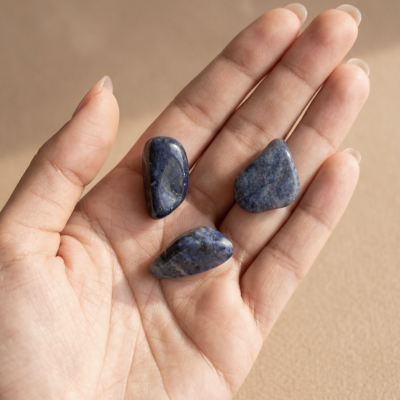 Dumortierite Rolada (2 cms)
