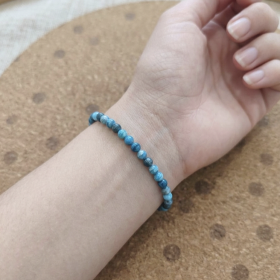 Pulseira de Apatite 4mm