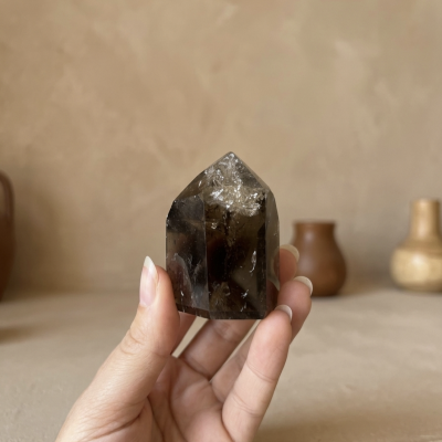 Ponta Polida Quartzo Fumado (145g)