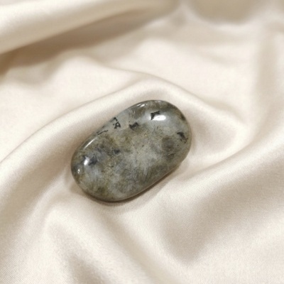 Labradorite flat
